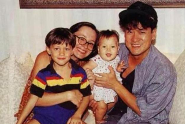 白小姐四肖期中特开奖和周华健儿子结婚与周华健儿子结婚照片和结婚照