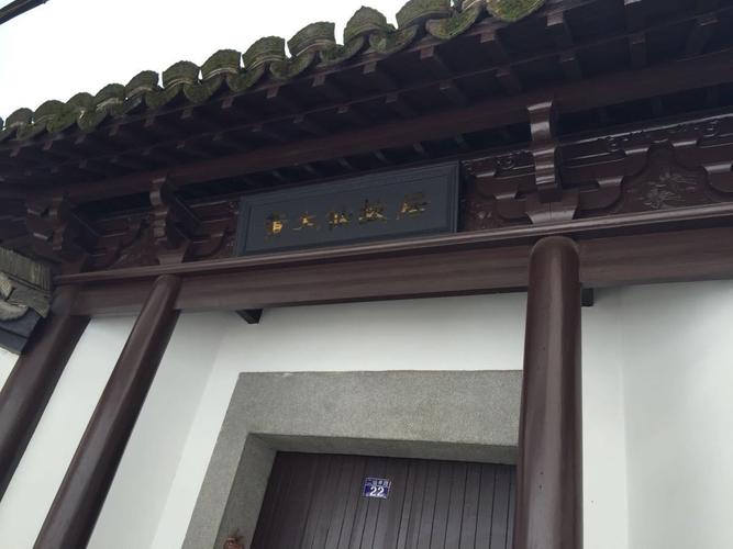 2025新澳门黄大仙和四栋民宅自燃71次与四栋民宅自燃71次什么意思